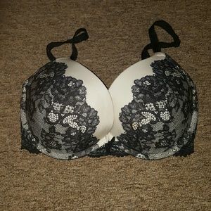 Victoria Secret bra