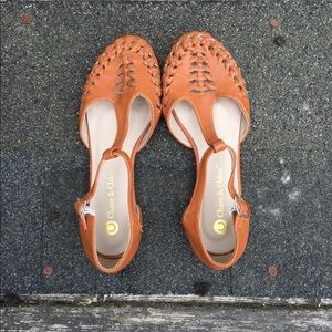 Closed Toe Ankle Strap Sandal