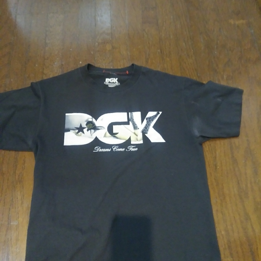 DGK t-shirt