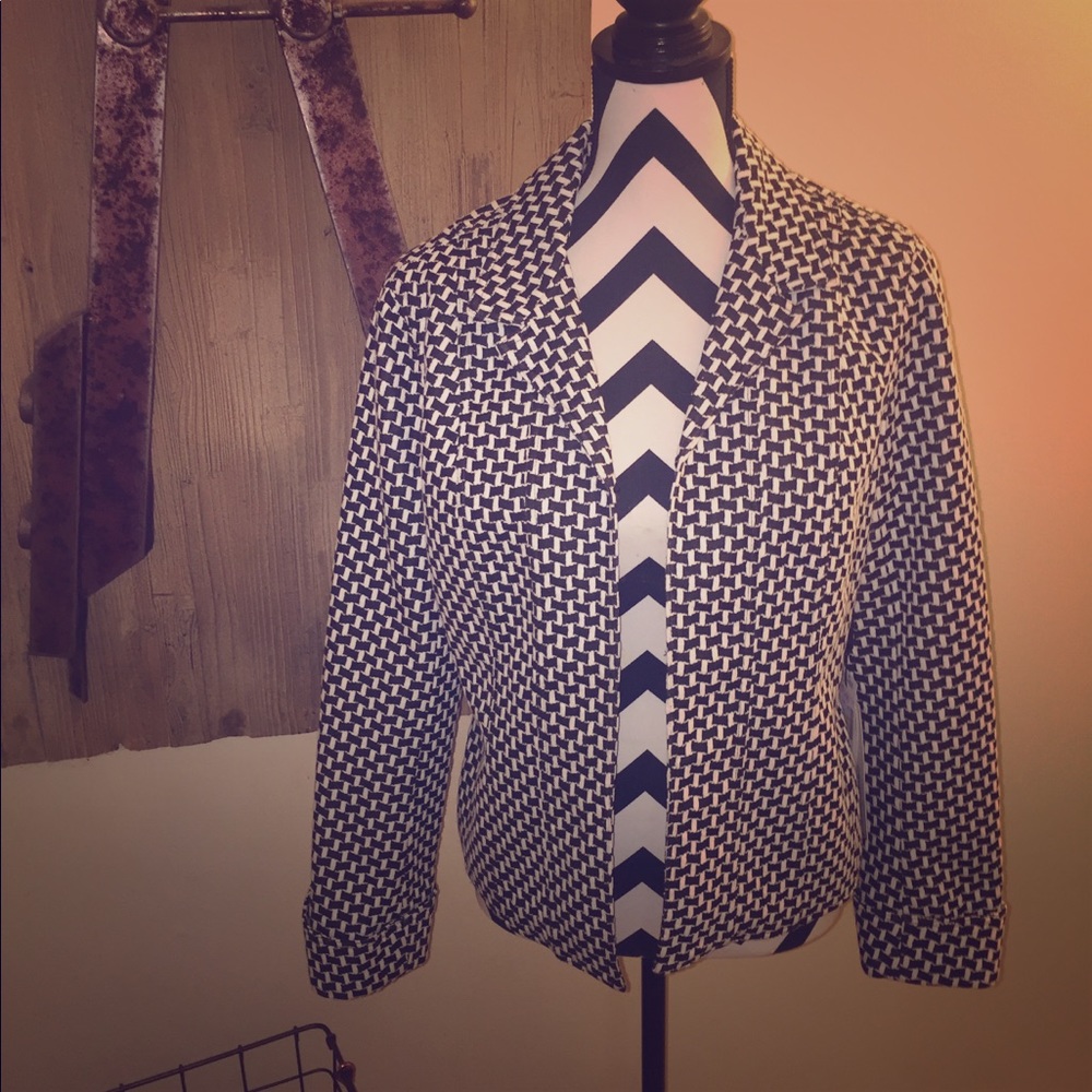 Virtue black and white blazer jacket