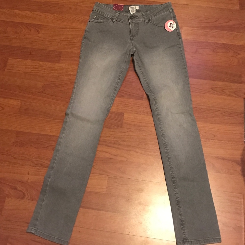 NWT Gray Skinny Jeans