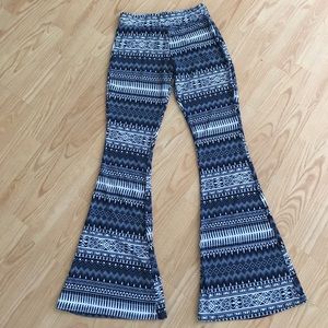 Blue arrows flared-leg leggings in M, worn once