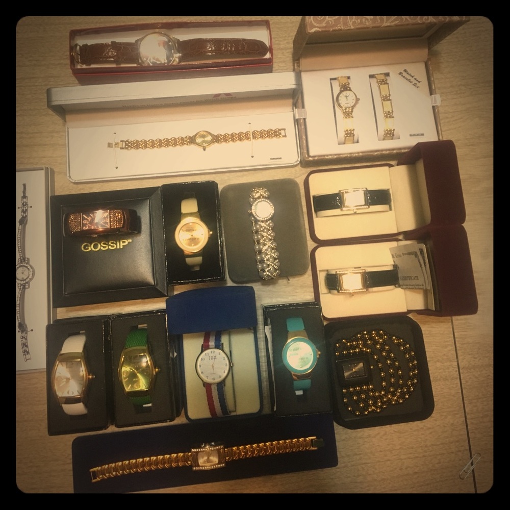 15 Women’s watches. Need batteries. $900 value