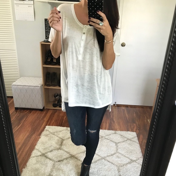 Last 1 • Bijou Boyfriend Tee - White - Picture 3 of 6