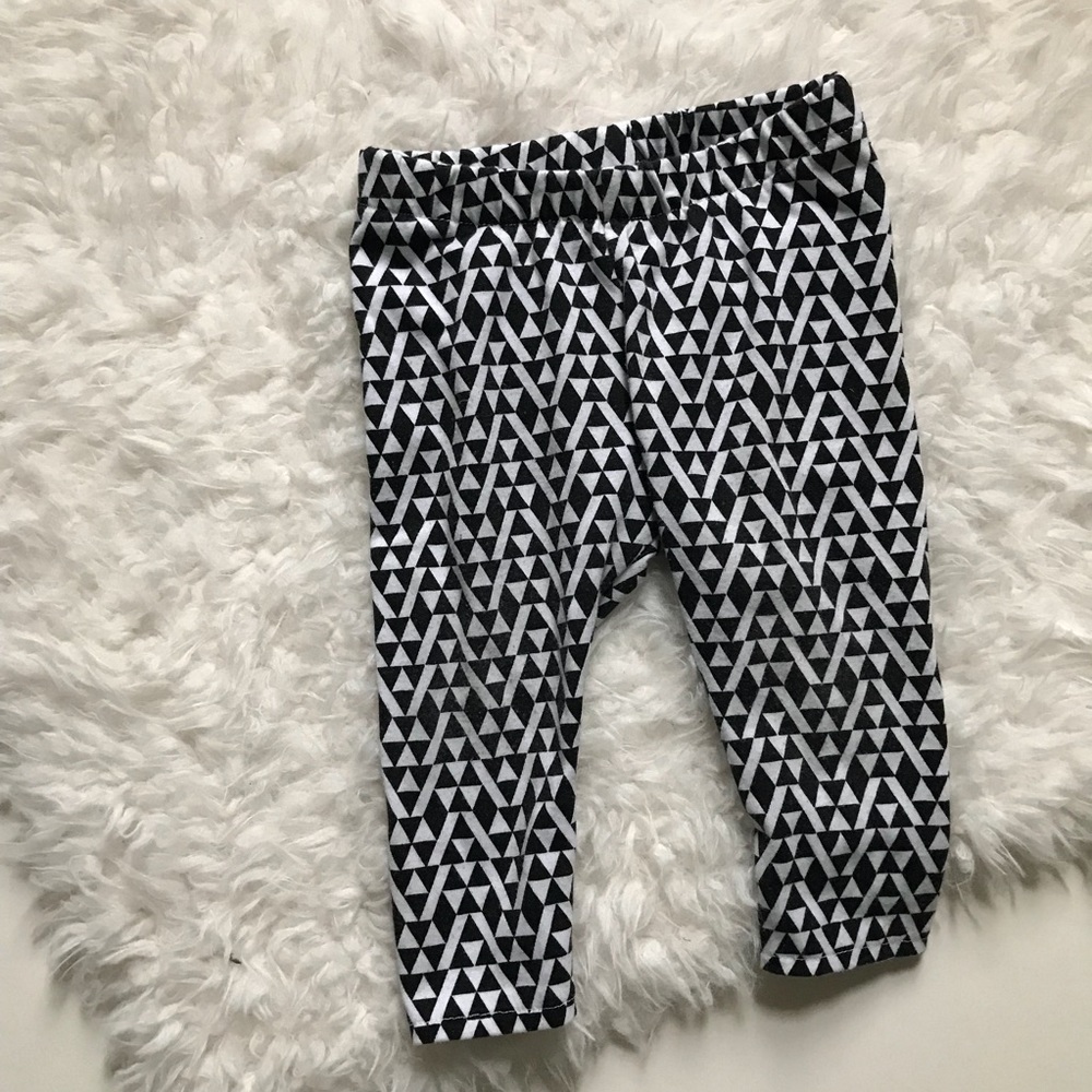 Unisex 3 month leggings