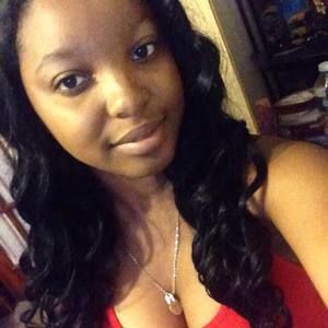 Meet your Posher, Destinee