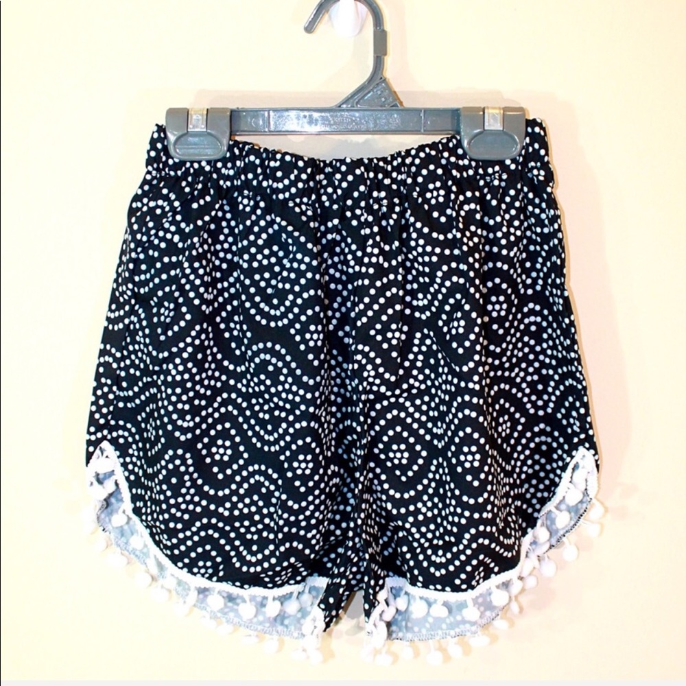 🌻✖️⚡️ | NWOT | Perfect Little Polka-Dot Shorts