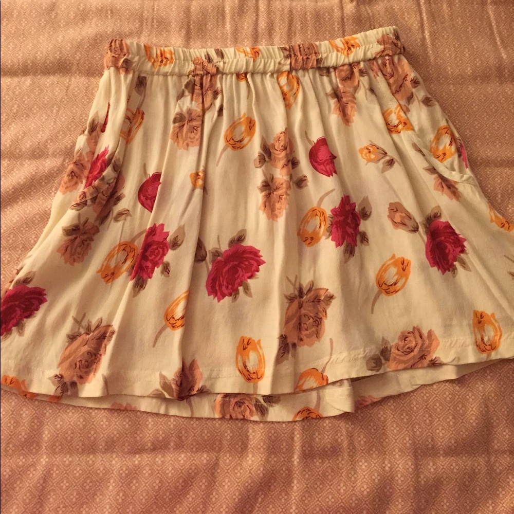 Forever 21 floral skirt