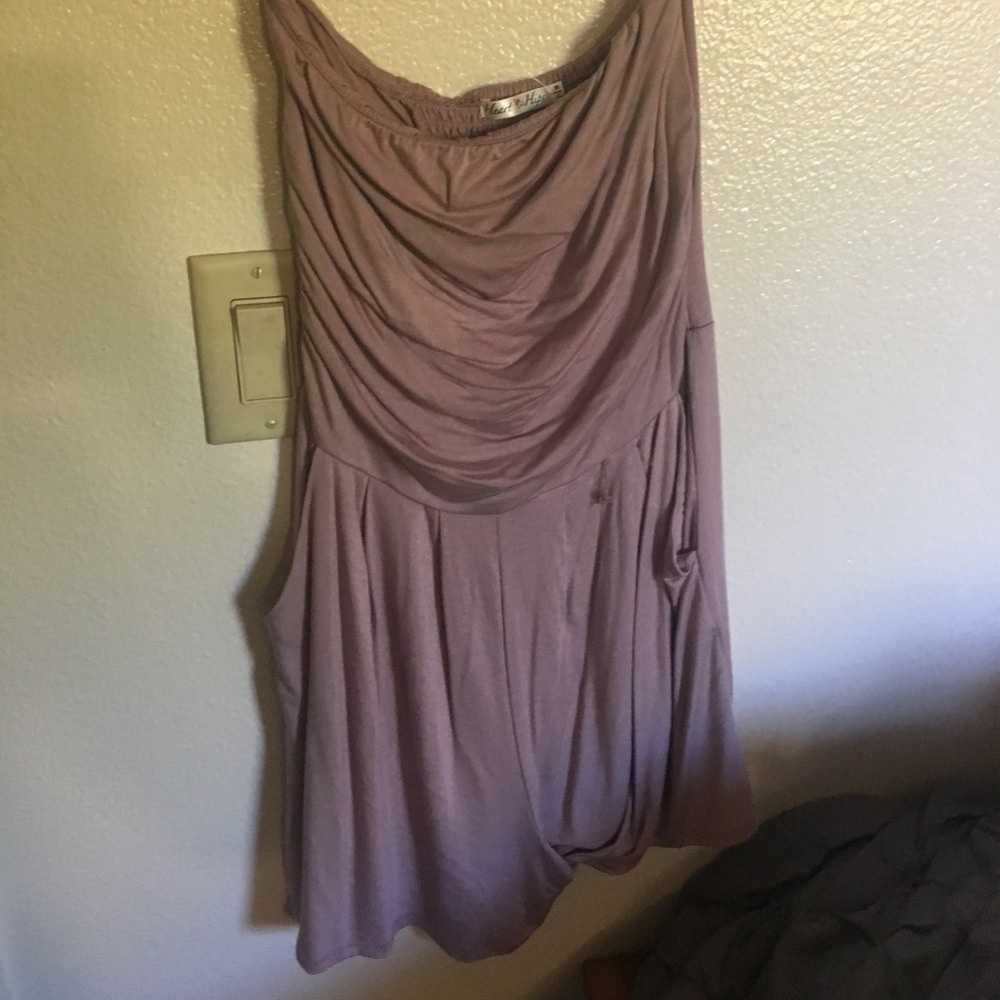 Cute comfy romper!