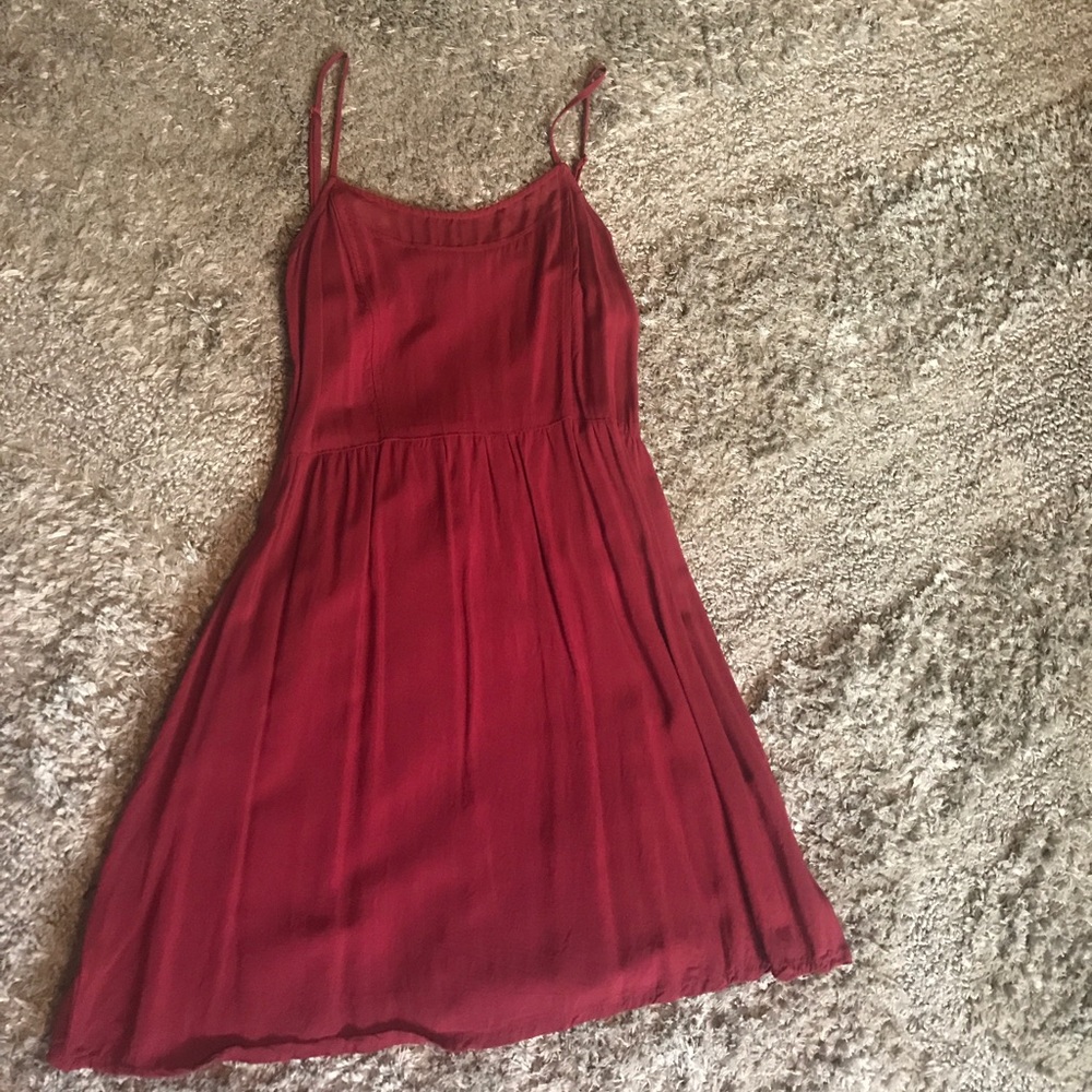 Burgundy casual dress from H&M