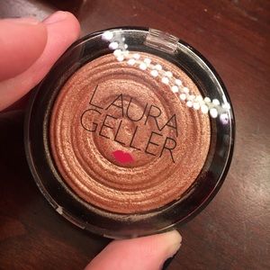 Laura Geller Gilded Honey Highlighter
