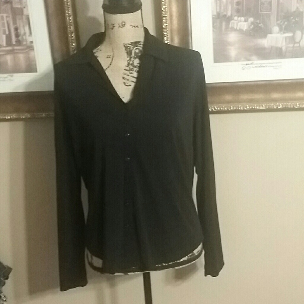 Black button down blouse.