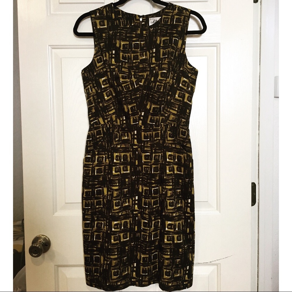❄️FIRM❄️Milly Geometric Sheath Dress