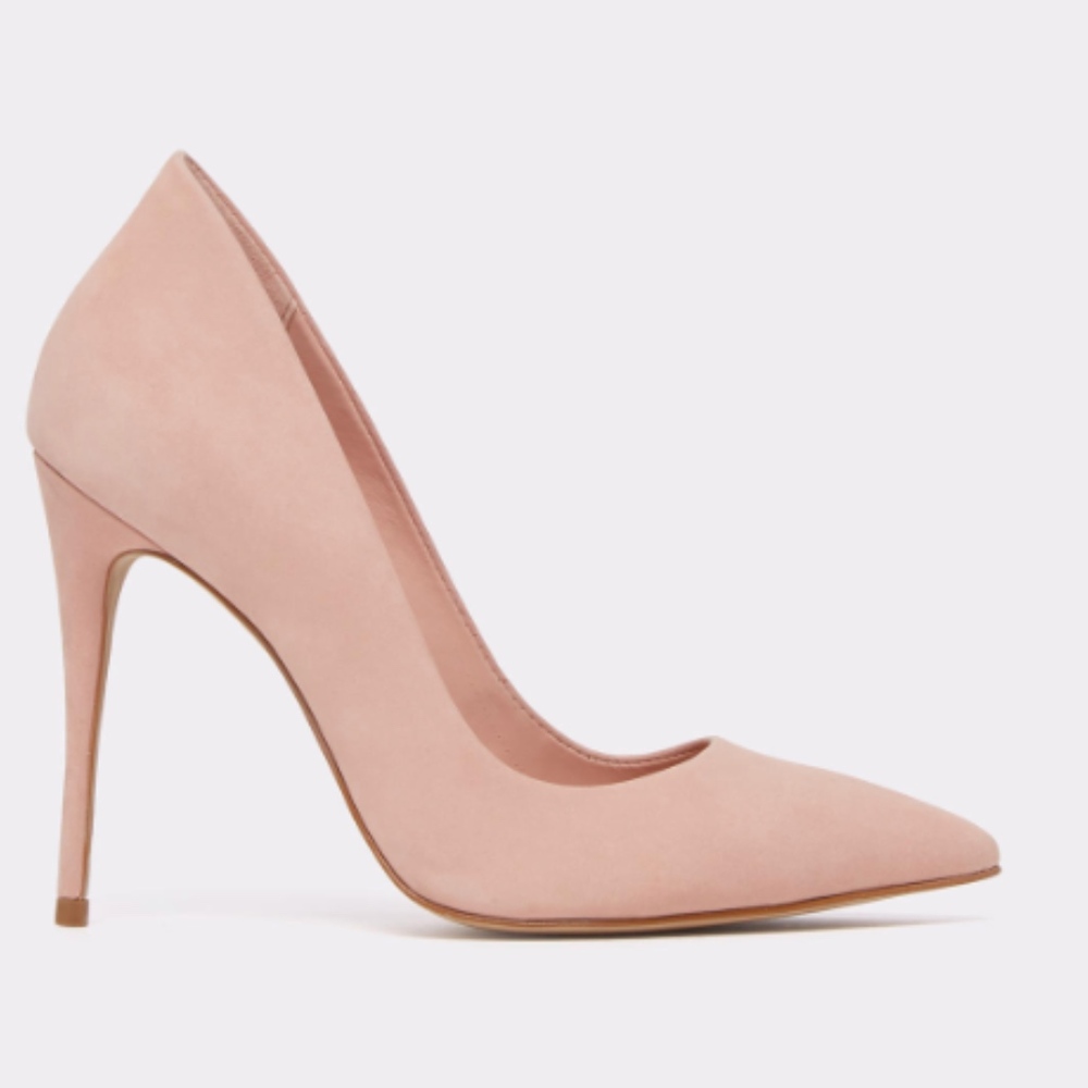 🔸🔸Suede Light Pink Pointed Heel Aldo🔸🔸