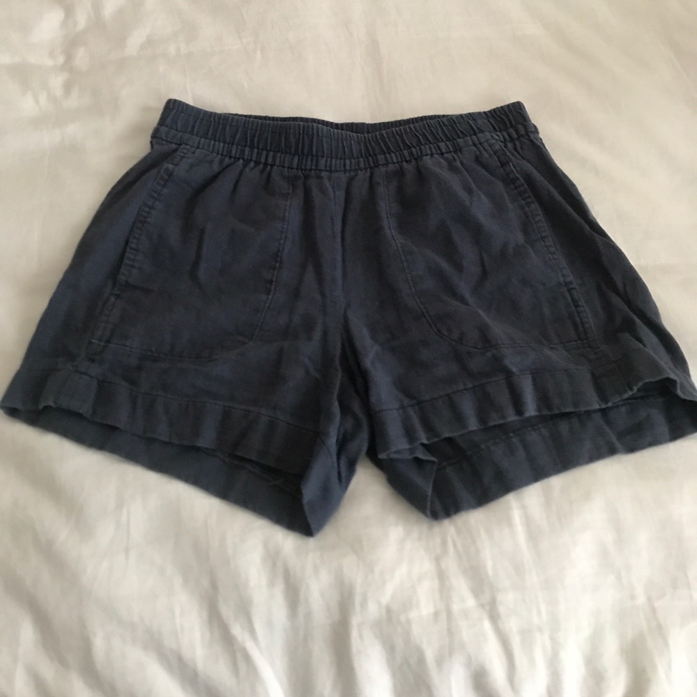 Only Navy - navy blue flowy shorts