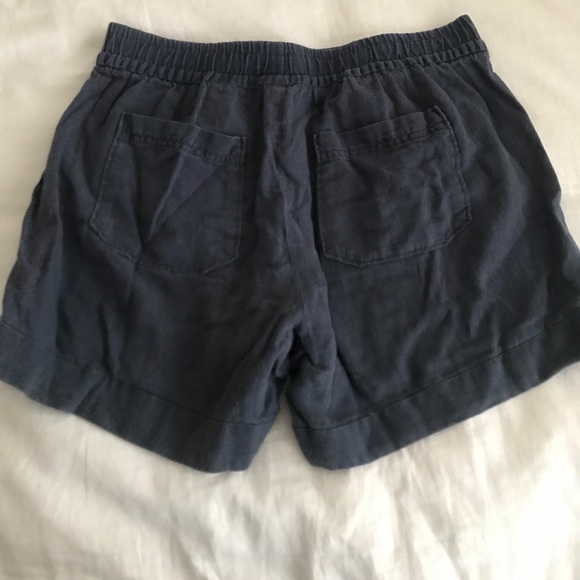 Only Navy - navy blue flowy shorts - Picture 3 of 3