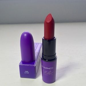 MAC Selena