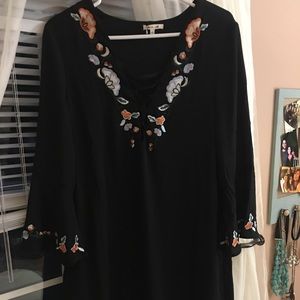 Black bell 1/4 sleeved dress