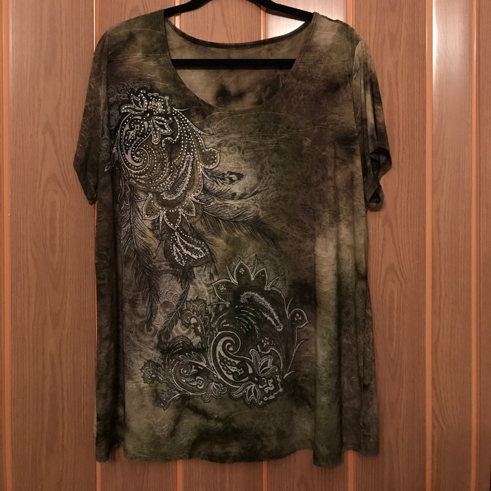 Gently worn multicolor blouse