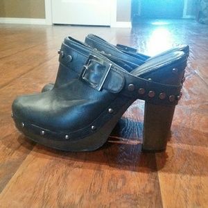 Black Clogs