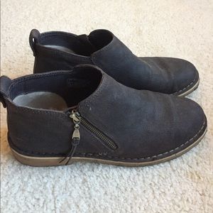 UGG clementine brown booties
