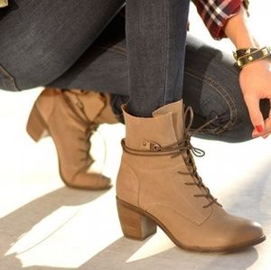 Steve Madden "Rambow" Leather Lace-Up Bootie
