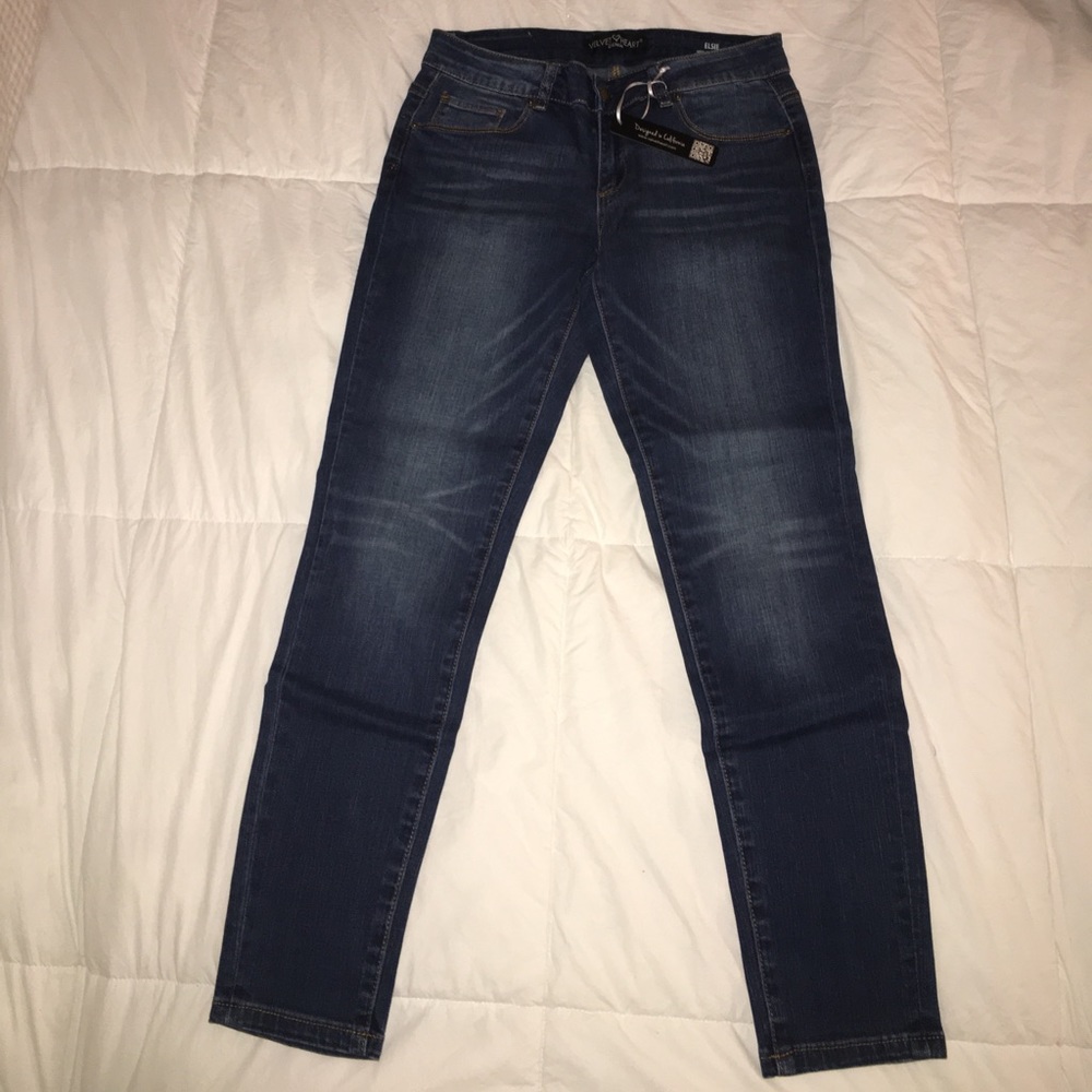 Mid Rise Crop Jean