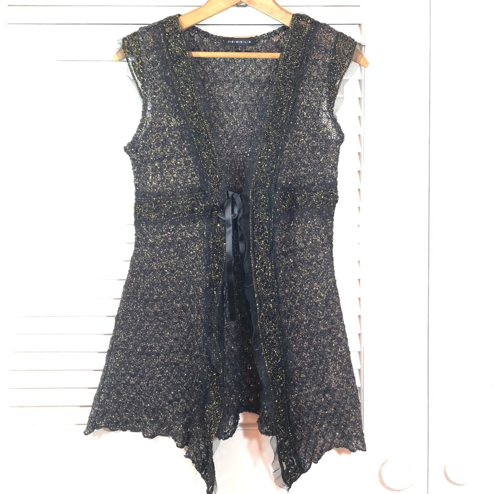 Super Chic Knit Vest!! Love!! SZ S