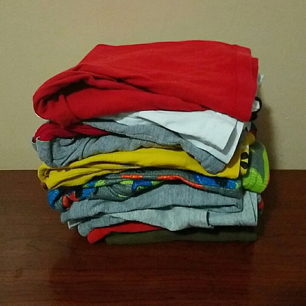 🔥9 piece bundle of used baby shirts