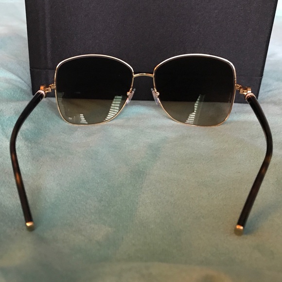 Sold! Bvlgari Gold Plated Sunglasses - Picture 3 of 8