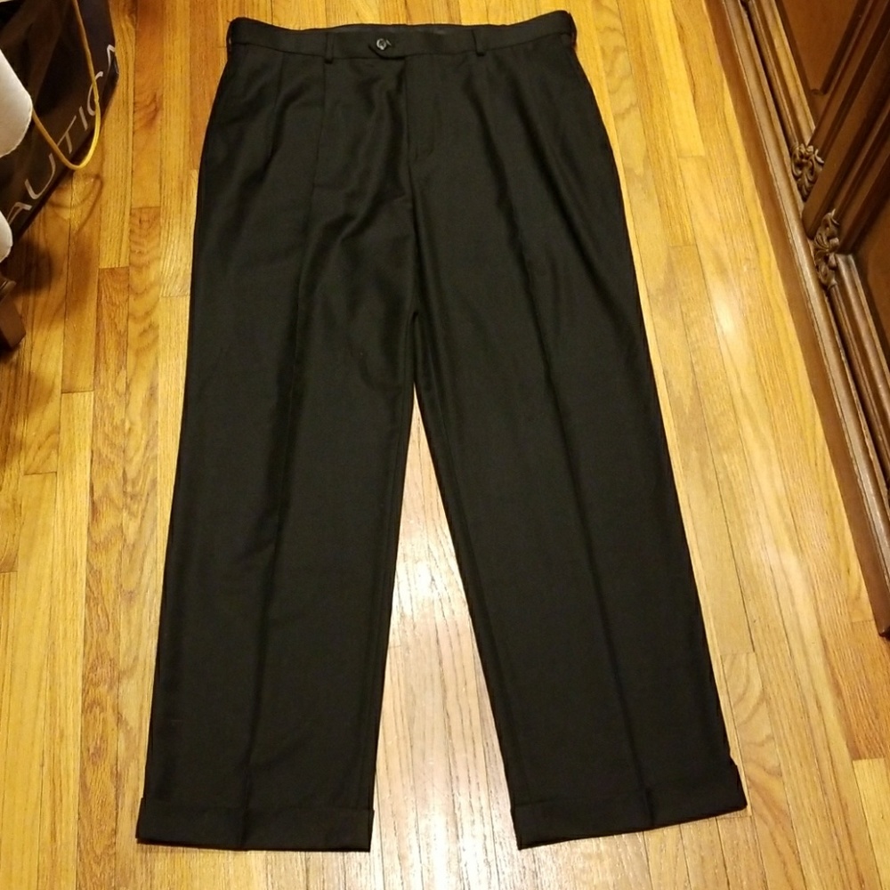 Crofton & Barrow black dress pants 38x30