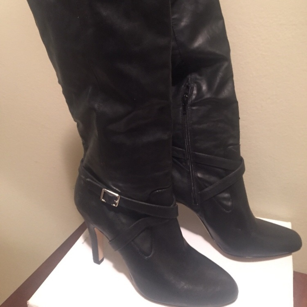 Shoes, boots