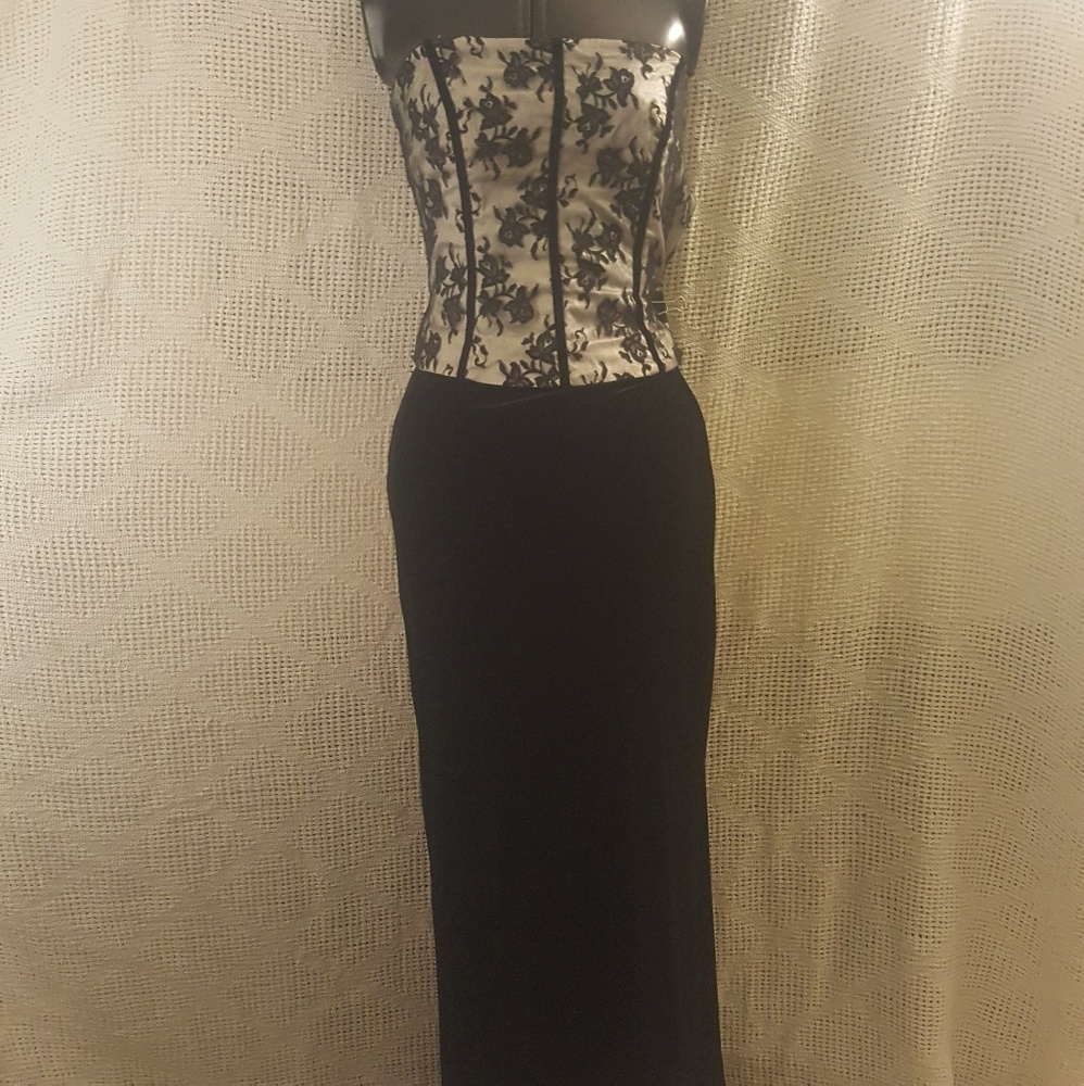 Formal Long Black Velvet Dress White Floral Lace