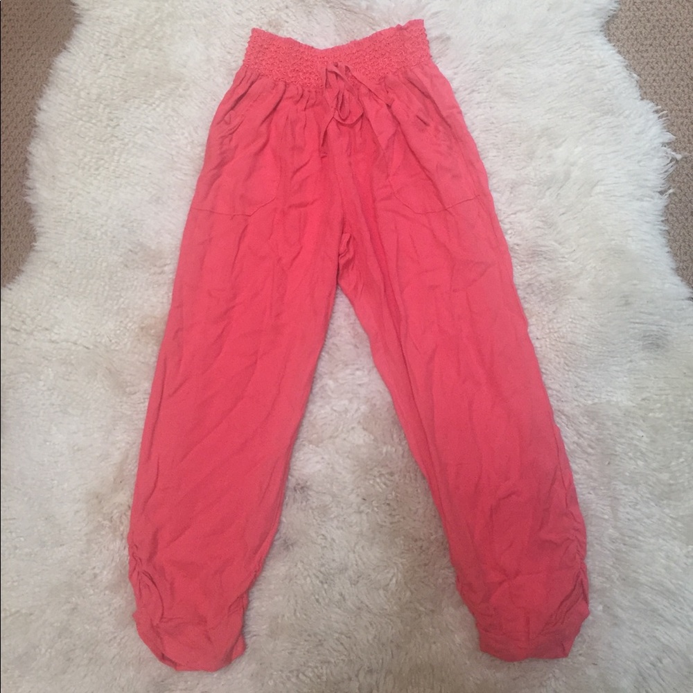 Cute juniors lounge pants. Peach colored small
