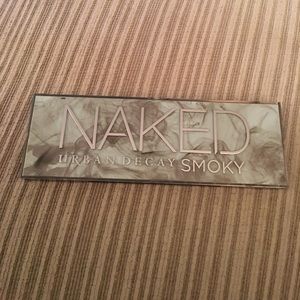 Naked Urban Decay Smokey Palette
