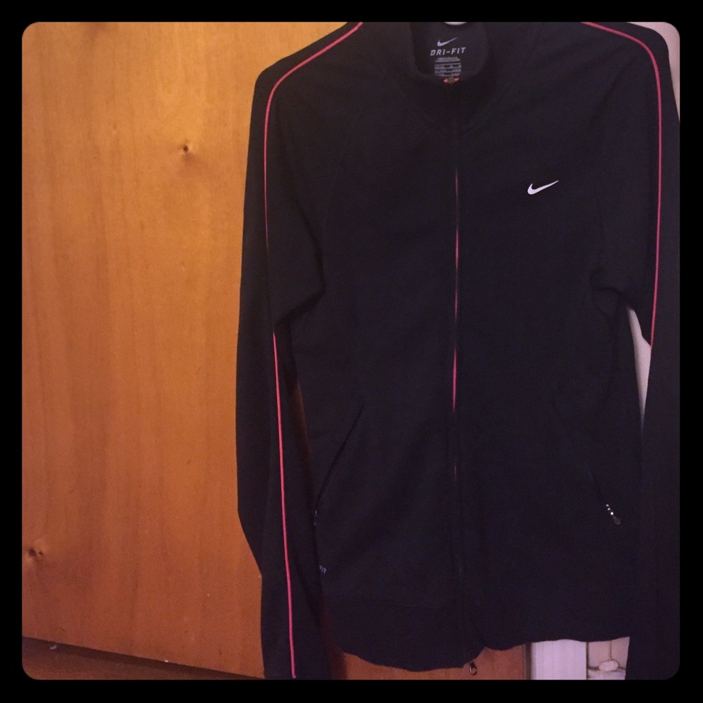 Nike Dri-Fit, athletic jacket.
