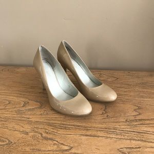 Nine West Nude Patent Leather Pumps