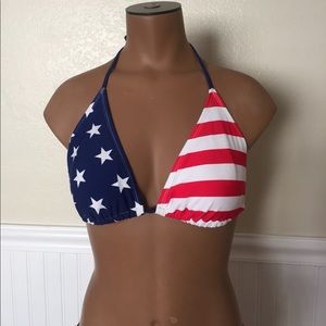 Cute bikini top only from Old Navy. Cute bikini top only from Old Navy.