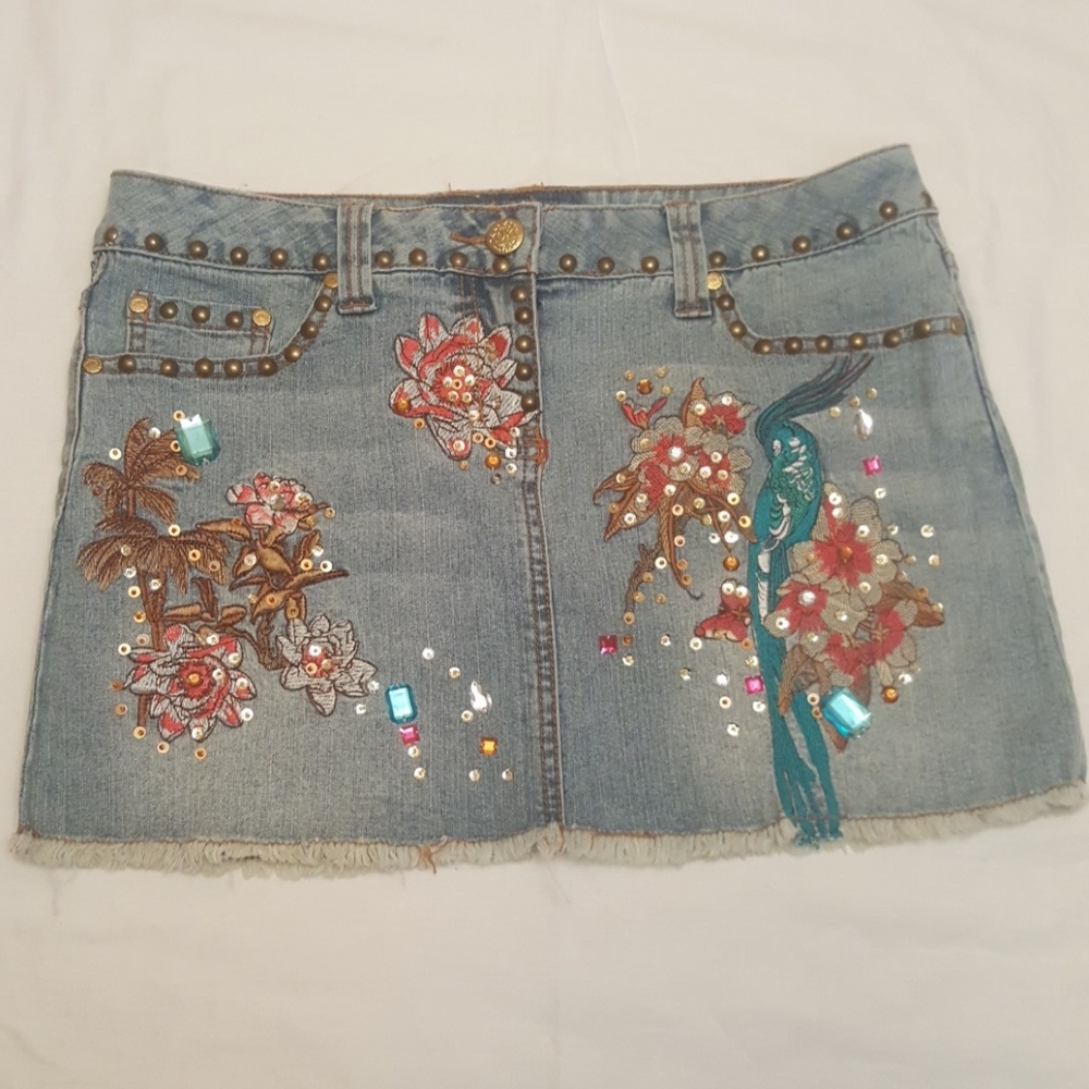 Super cute, size 7/8 XOXO denim skirt