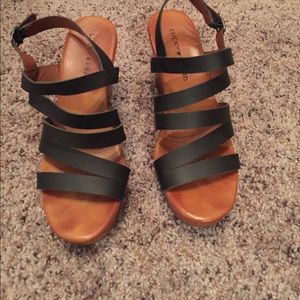 Strappy wedge sandals