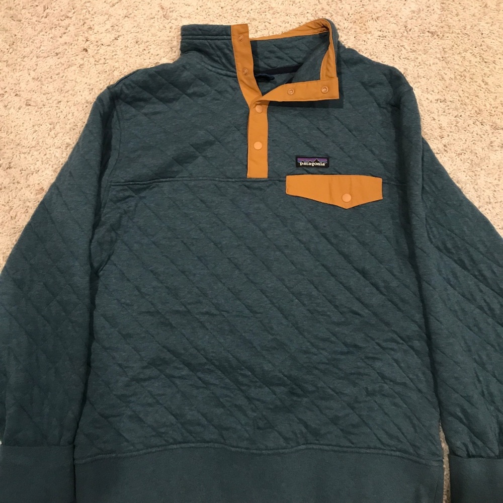Patagonia quilt 1/4 button down