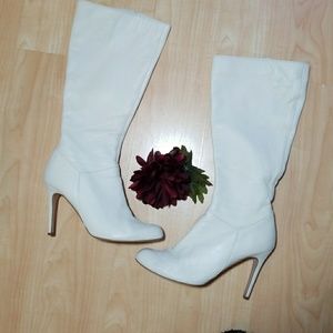 COLIN STUART cream boot