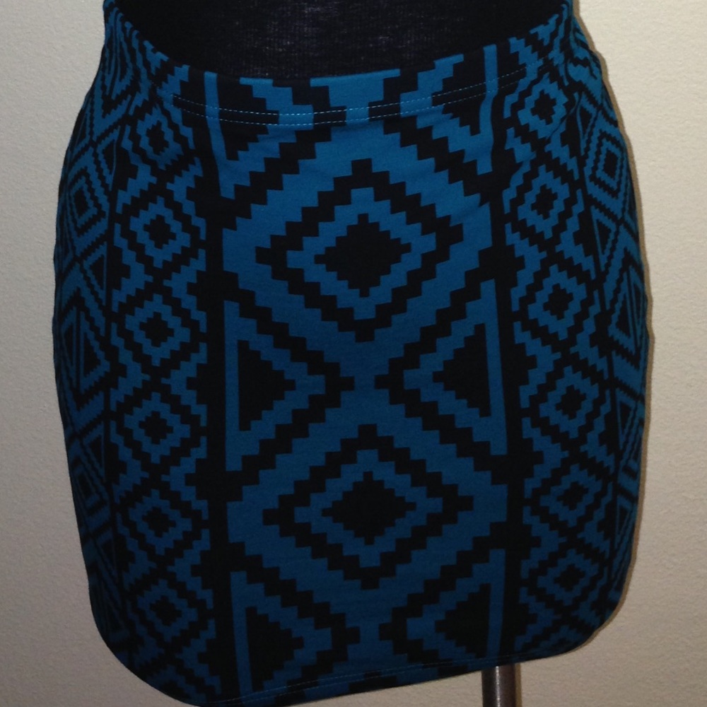 Tribal minister skirt