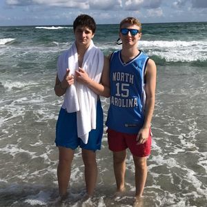 Meet your Posher, Max