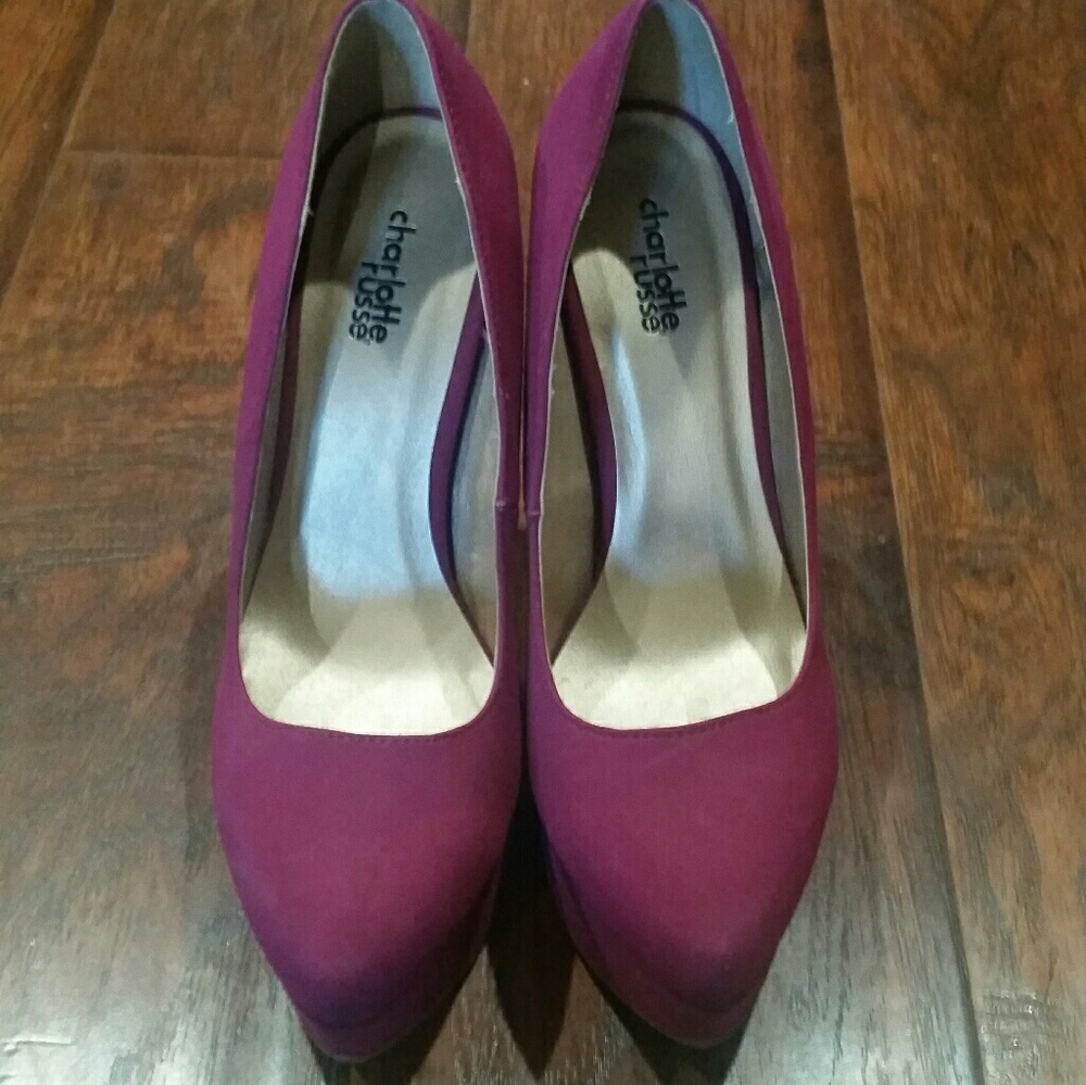 Pink Heels - Picture 3 of 3