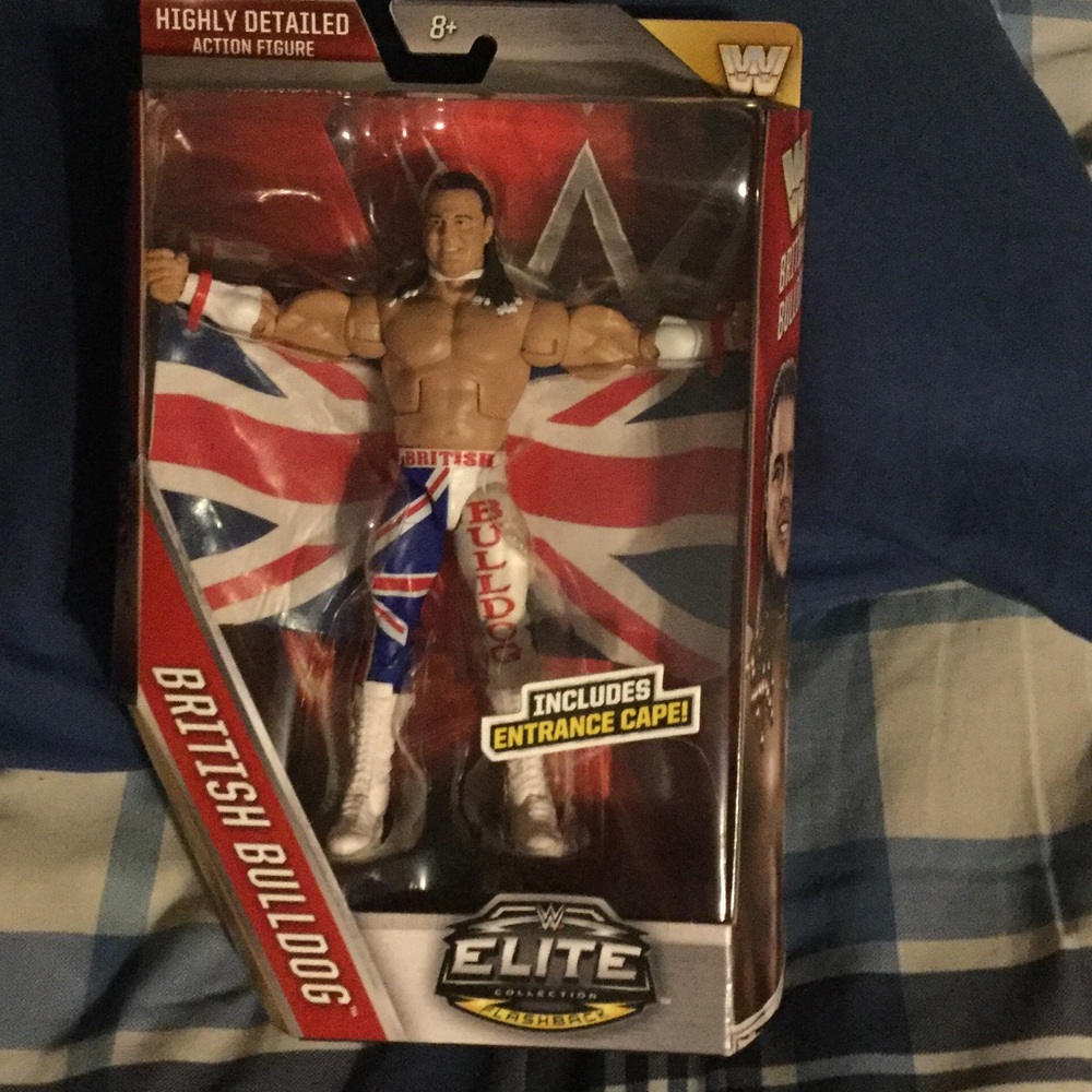 6 inch  wwe elite British bulldog figure