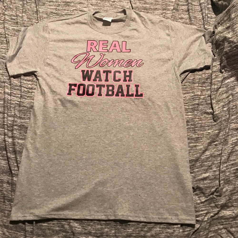 Saying tee