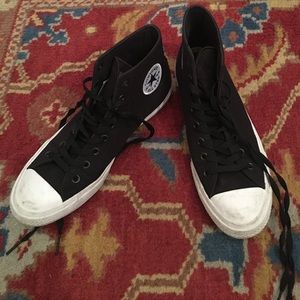 Converse 2's high top shoe