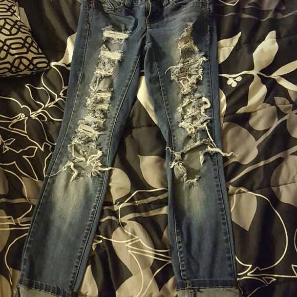 Jeans - Picture 1 of 2