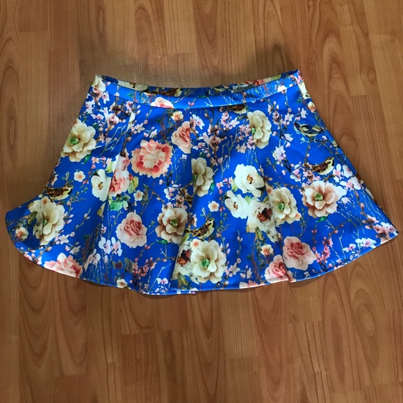 Alice & You / ASOS Curve Blue Floral Bird Skirt - Picture 1 of 2
